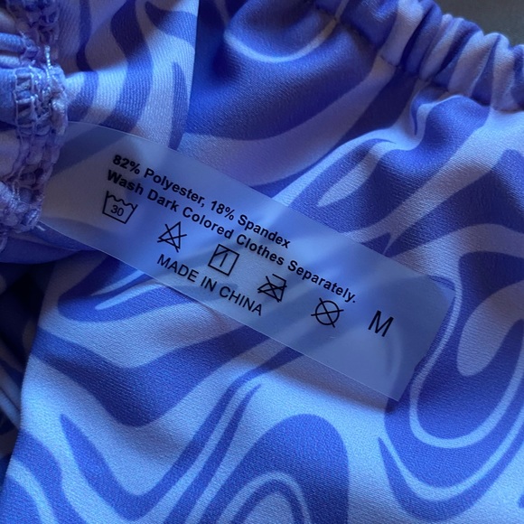 NEW NEVER WORN SHEIN HALTER TRIANGLE BILINI SWIMSUIT WITH COVER SKIRT - Picture 4 of 5